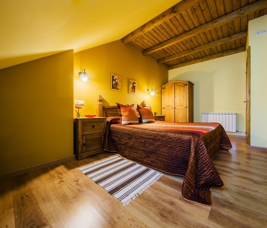 Apartamentos Rurales L'Abiseu Caboalles de Abajo Dış mekan fotoğraf