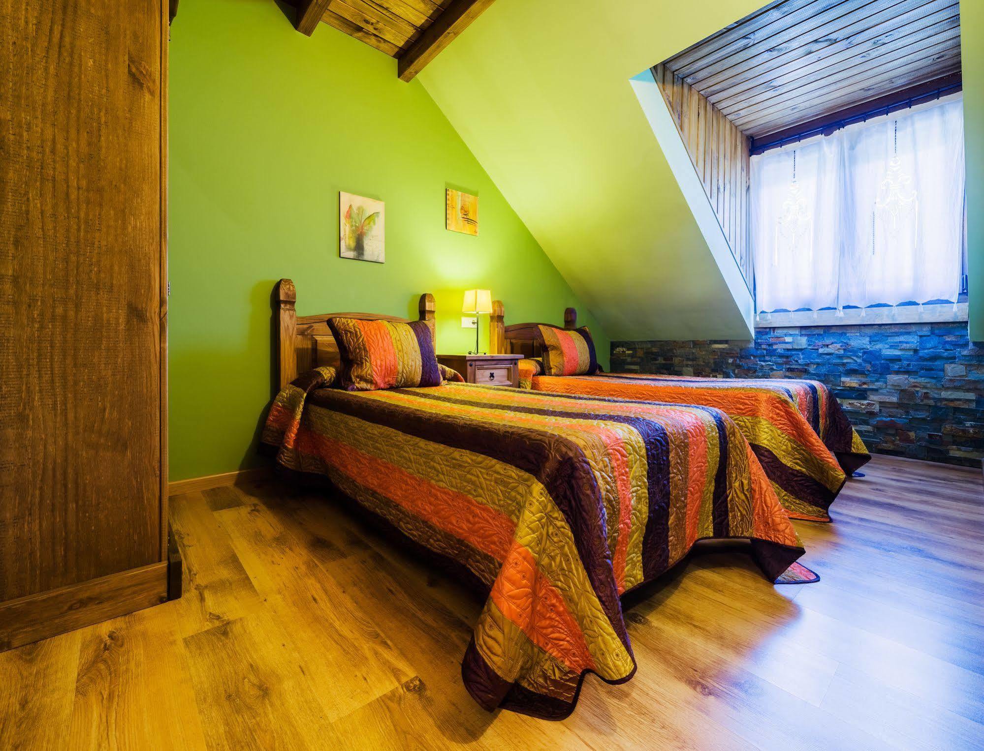 Apartamentos Rurales L'Abiseu Caboalles de Abajo Dış mekan fotoğraf