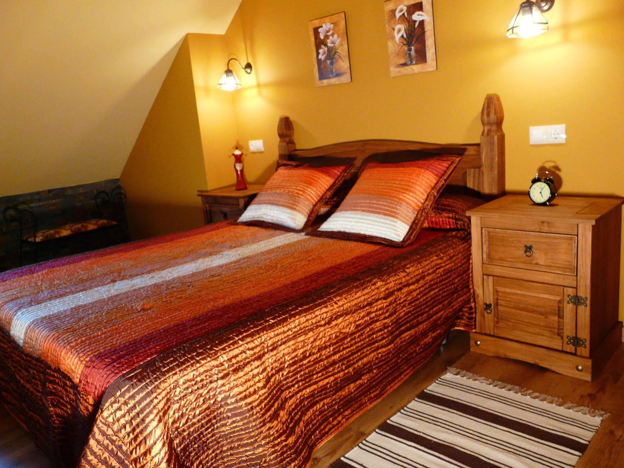 Apartamentos Rurales L'Abiseu Caboalles de Abajo Dış mekan fotoğraf