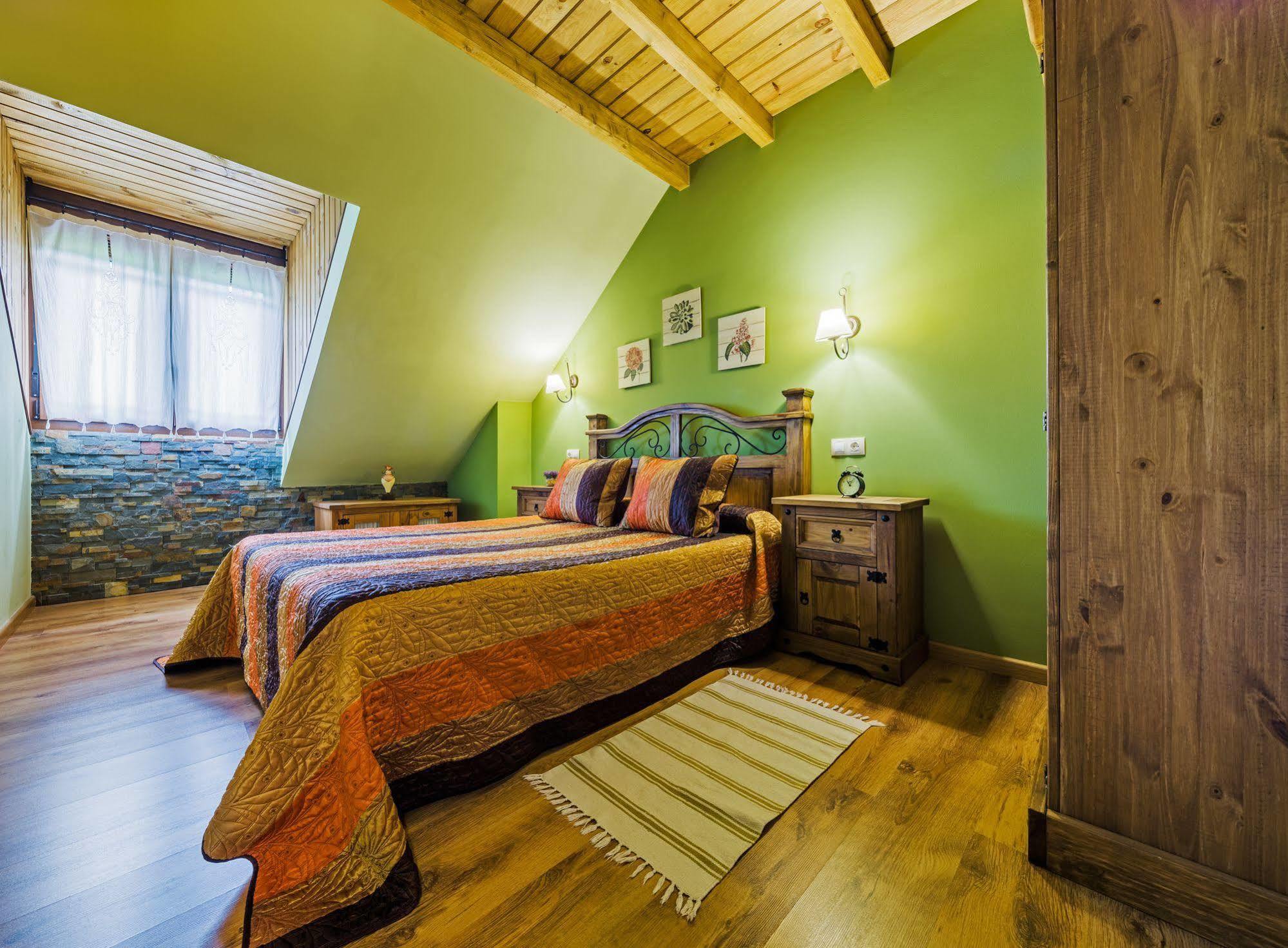 Apartamentos Rurales L'Abiseu Caboalles de Abajo Dış mekan fotoğraf